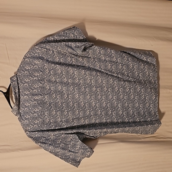 Van Heusen, foliage print, short sleeved, button down, shirt - Picture 4 of 4